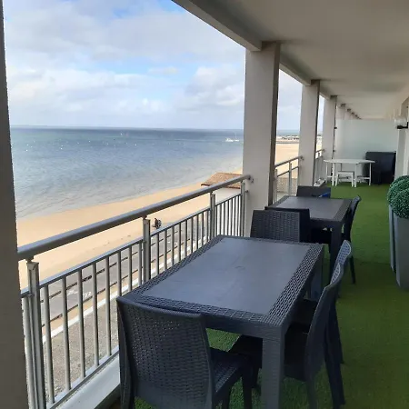 Arcachon-centre Front De Mer -3 Chambres Et Terrasse Vue Mer Apartman Arcachon